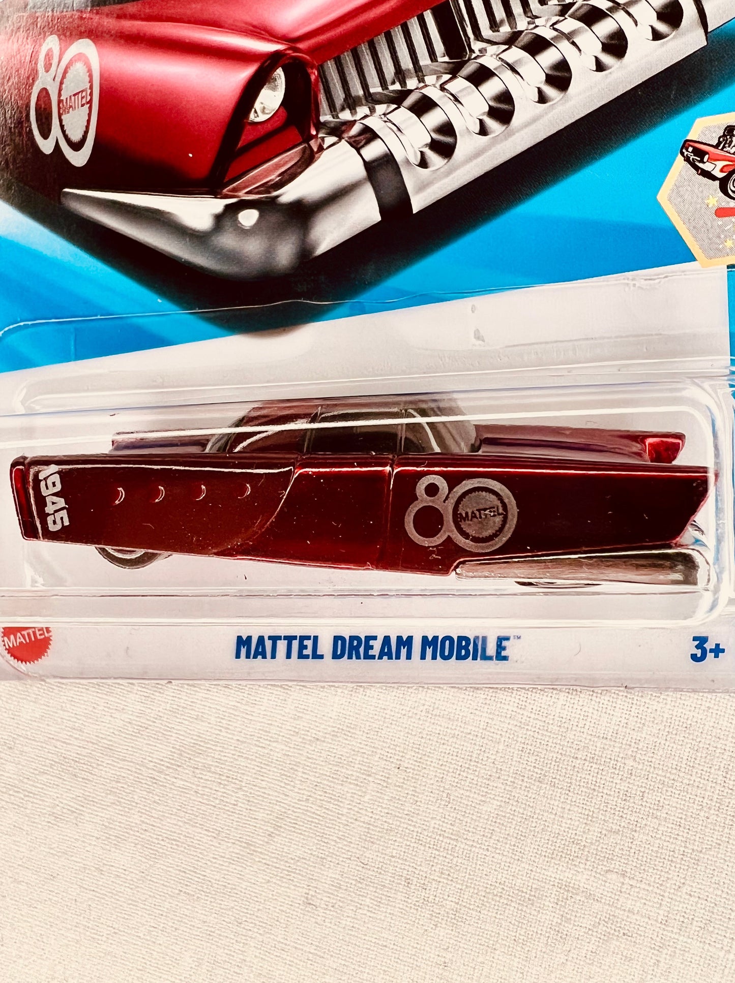 Hot Wheels Mattel Dream Mobile – 80 Years Edition – HW Celebration Racers – 167/250 – Mint Card