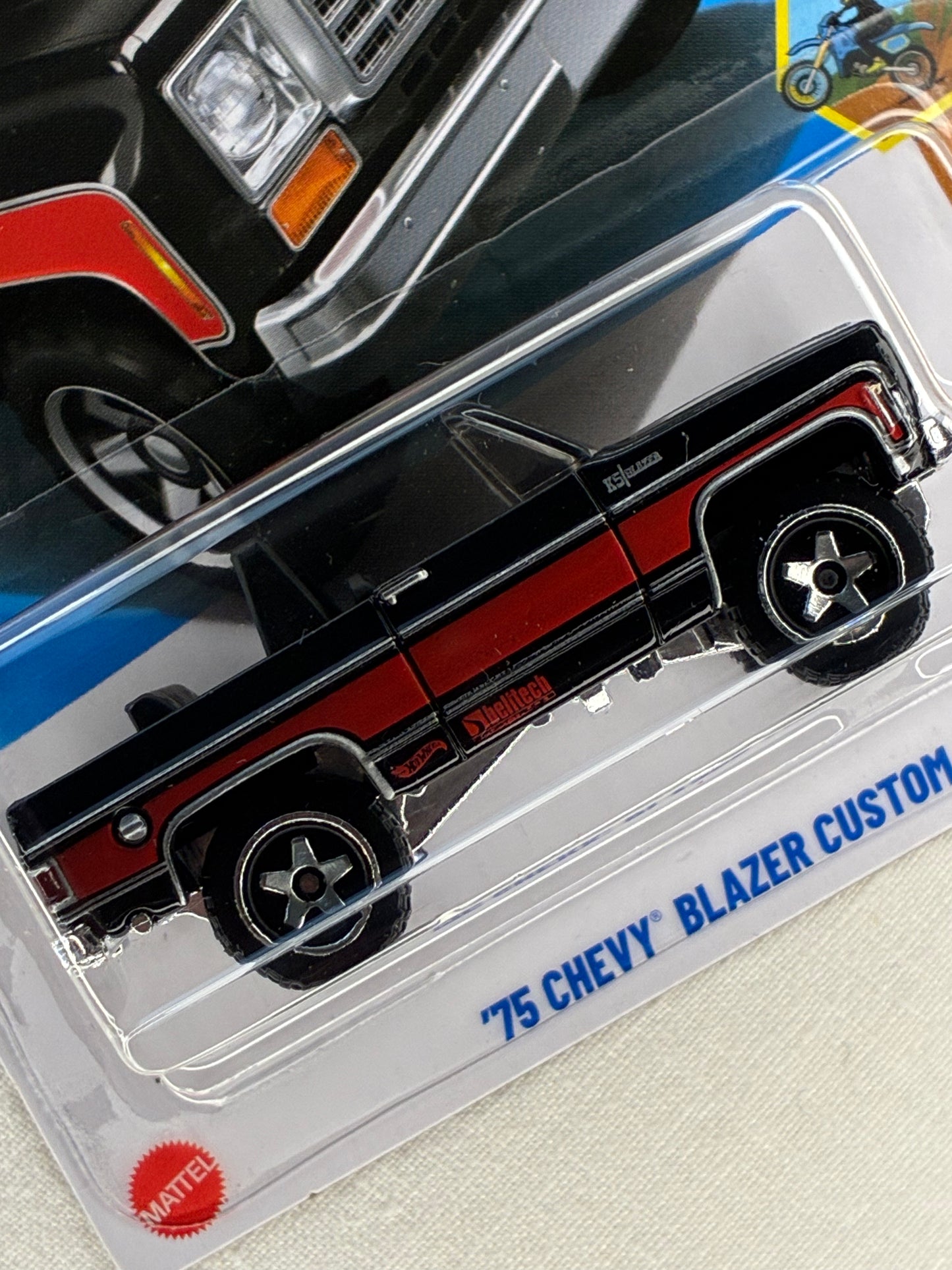 ’75 Chevy Blazer Custom – HW DIRT | Hot Wheels 115/250