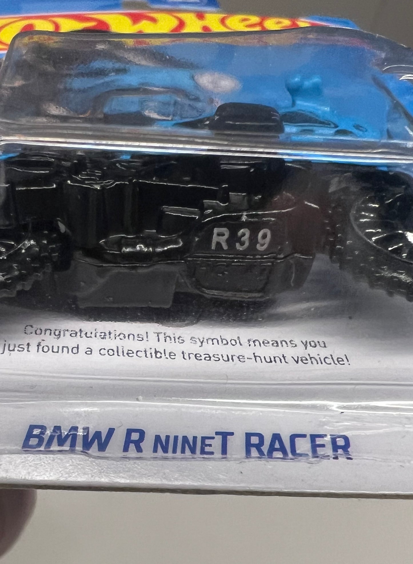 Hot Wheels BMW R nineT Racer – 2023 Treasure Hunt – HW Moto 2/5 – Mint Card