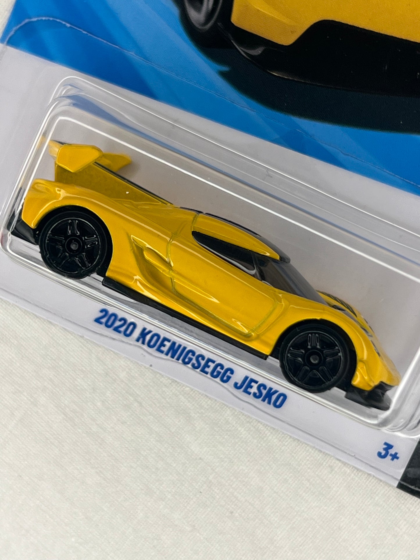 Hot Wheels 2020 Koenigsegg Jesko – Yellow | HW Race Day 5/10 | 125/250