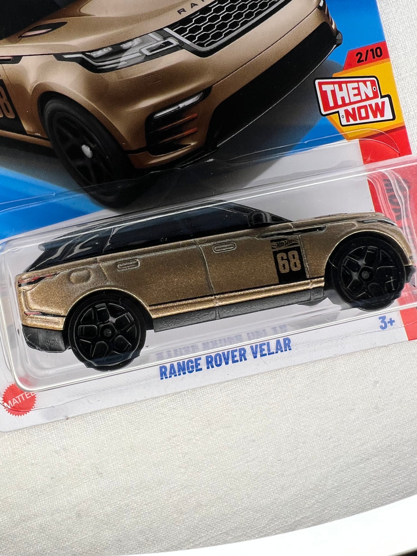Hot Wheels Range Rover Velar – Then and Now 2/10 (2023 Mainline #122/250)